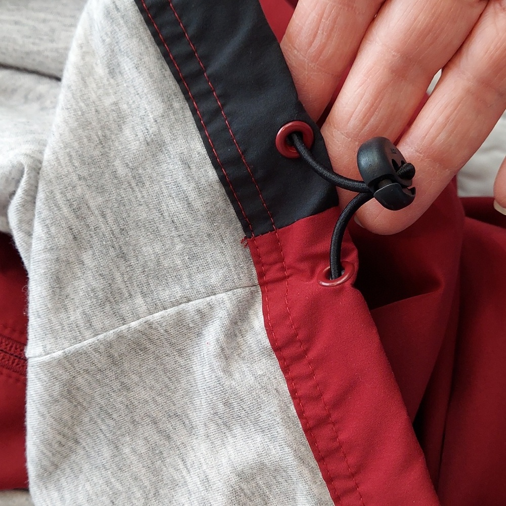 Reebok Men's 2 Pc Burgundy, Black Jacket and Jogger Pants, Size XL, Like New - Picture 7 of 16